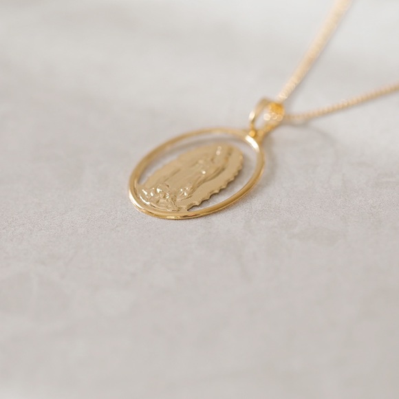 Large Virgin Mary Necklace | 18k Gold Filled - Picture 2 of 5